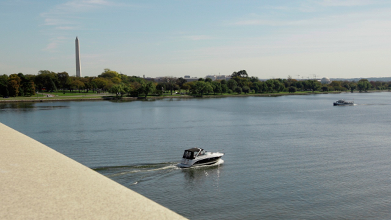США угрожает экологическая катастрофа из-за слива сточных вод в Потомак