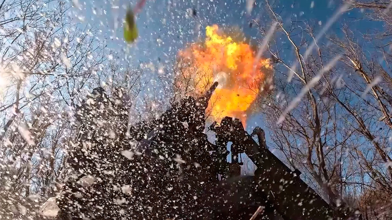 «Пион» уничтожил замаскированное украинское орудие 