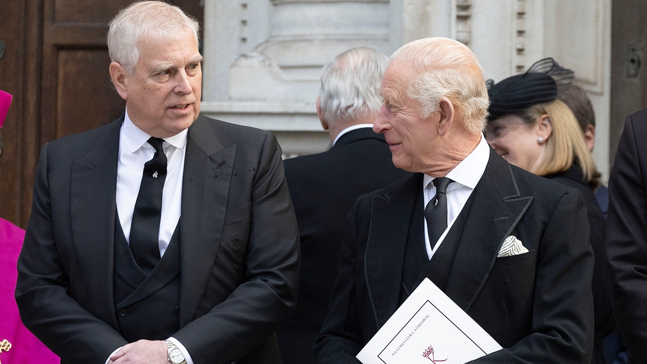 Карл III будет сотрудничать с полицией после задержания его брата