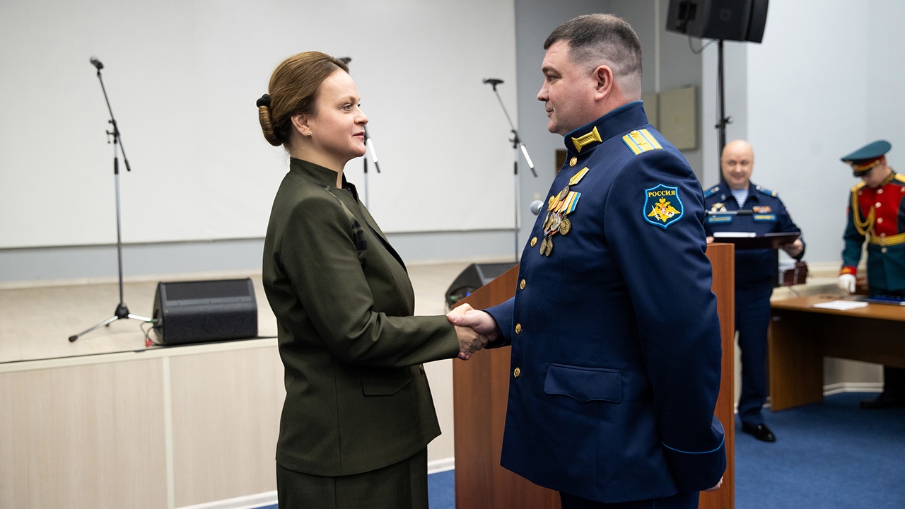 Цивилева наградила ветеранов СВО, проходящих лечение в Подмосковье