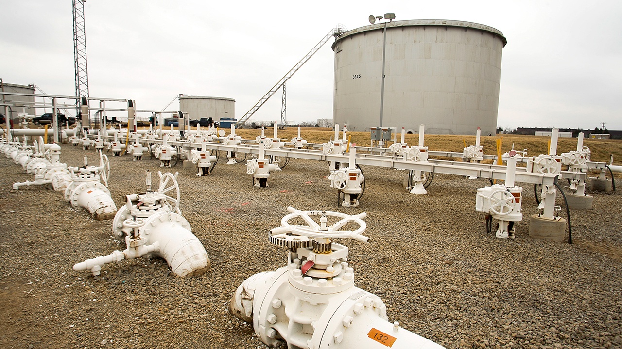 Politico: Киев попросил ЕС помочь с транзитом нефти в Венгрию и Словакию