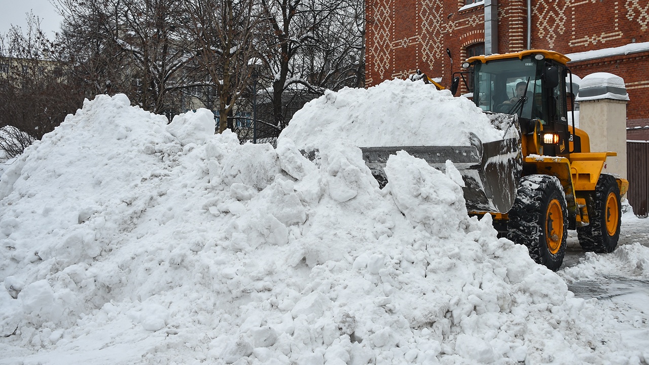 Синоптик: снег в Москве не растает до конца апреля