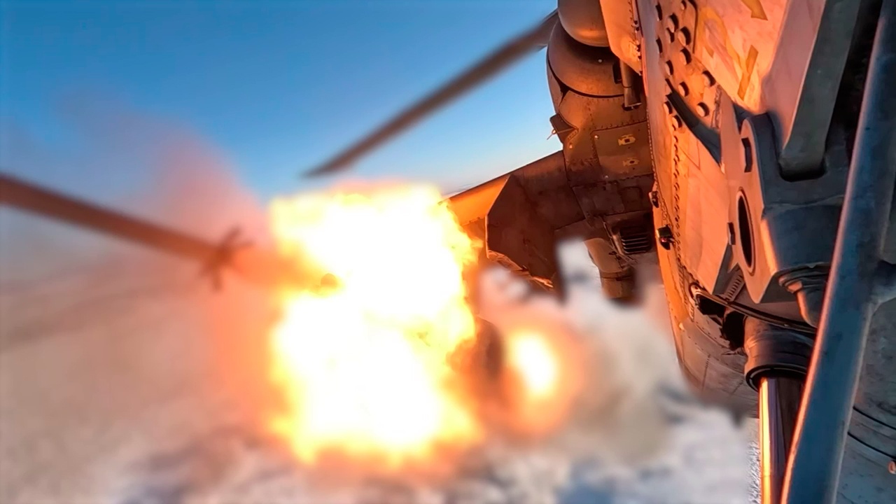 Экипаж Ми-28НМ разворотил замаскированный пункт управления БПЛА боевиков