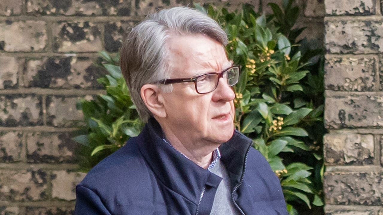 Sky: бывшего посла Британии в США Мандельсона задержали по делу Эпштейна