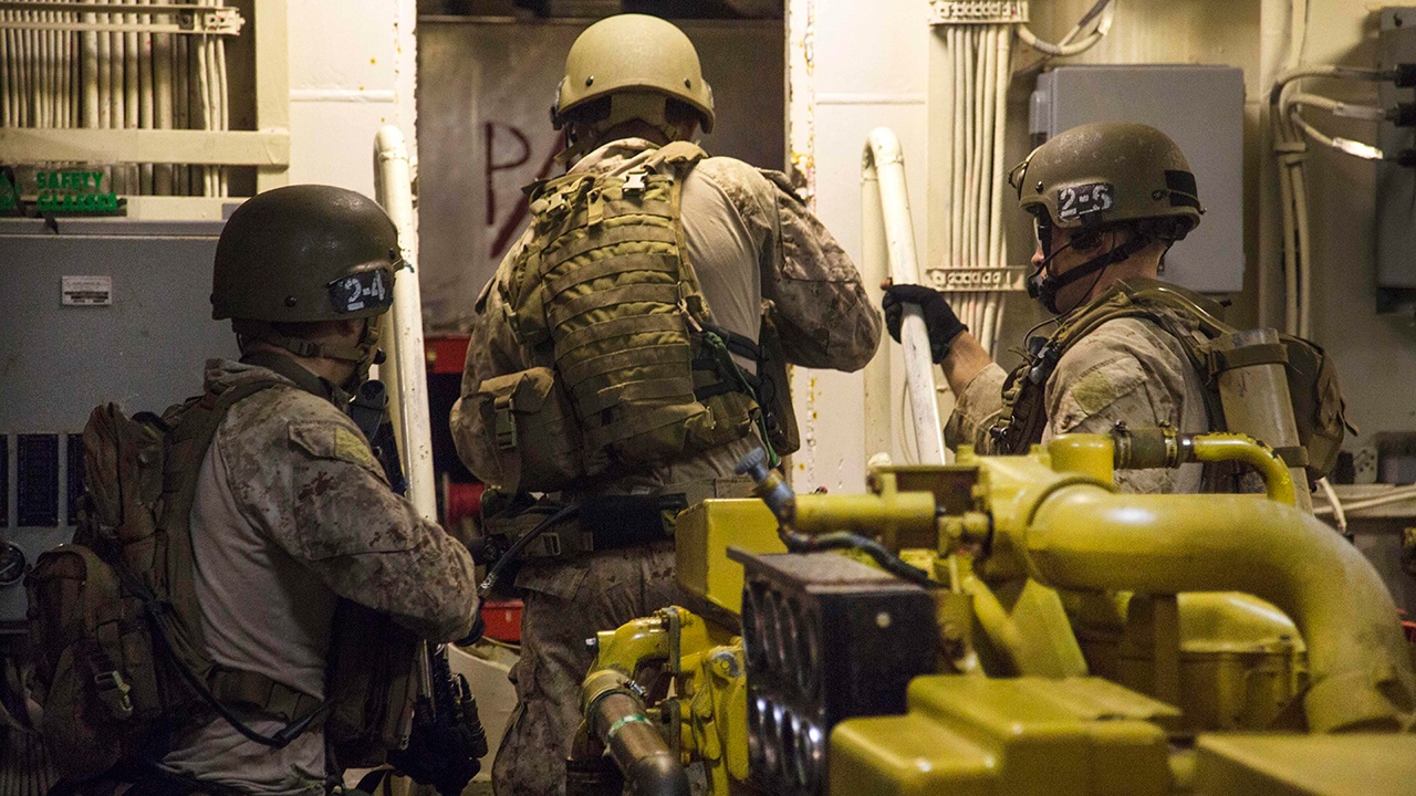 США задержали танкер Bertha в Индийском океане