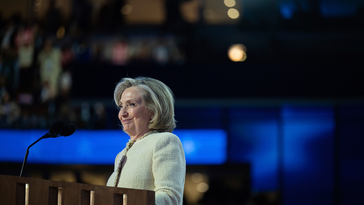 Хиллари Клинтон ничего неизвестно о преступной деятельности Эпштейна