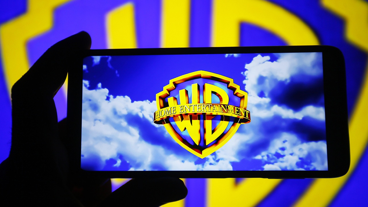 Reuters: Paramount купила Warner Bros за 110 млрд долларов