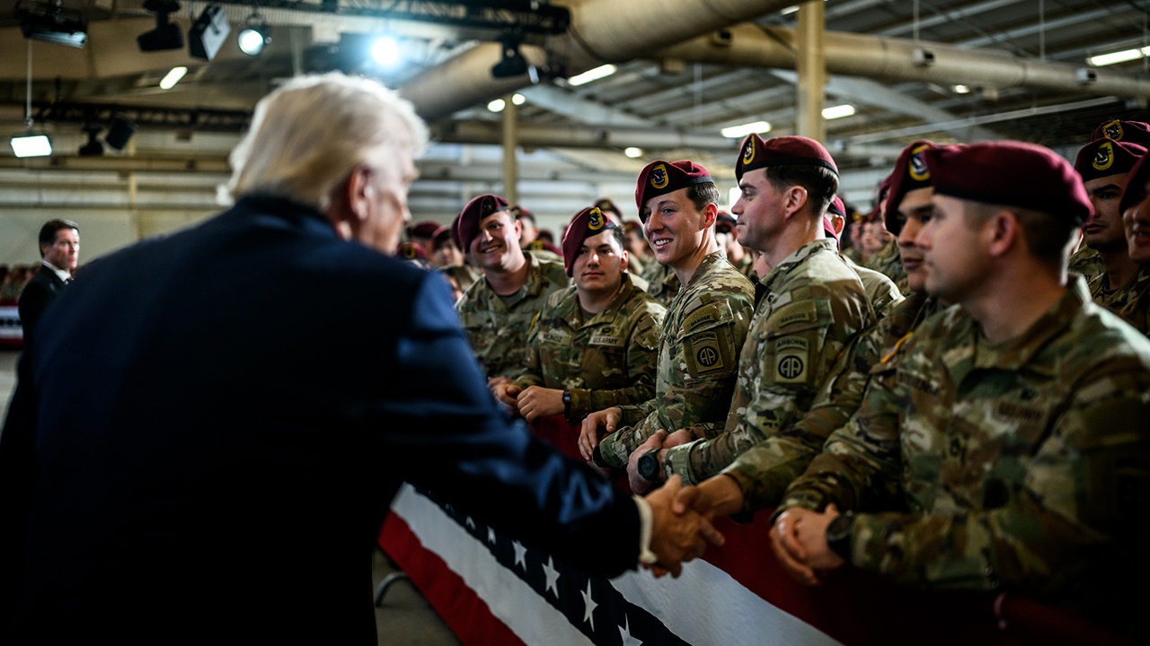 Менее 30% американцев одобрили удары Трампа по Ирану