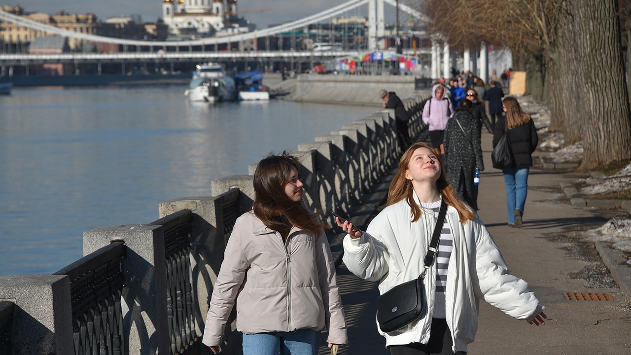 Синоптик рассказал, какую погоду ждать москвичам 8 марта