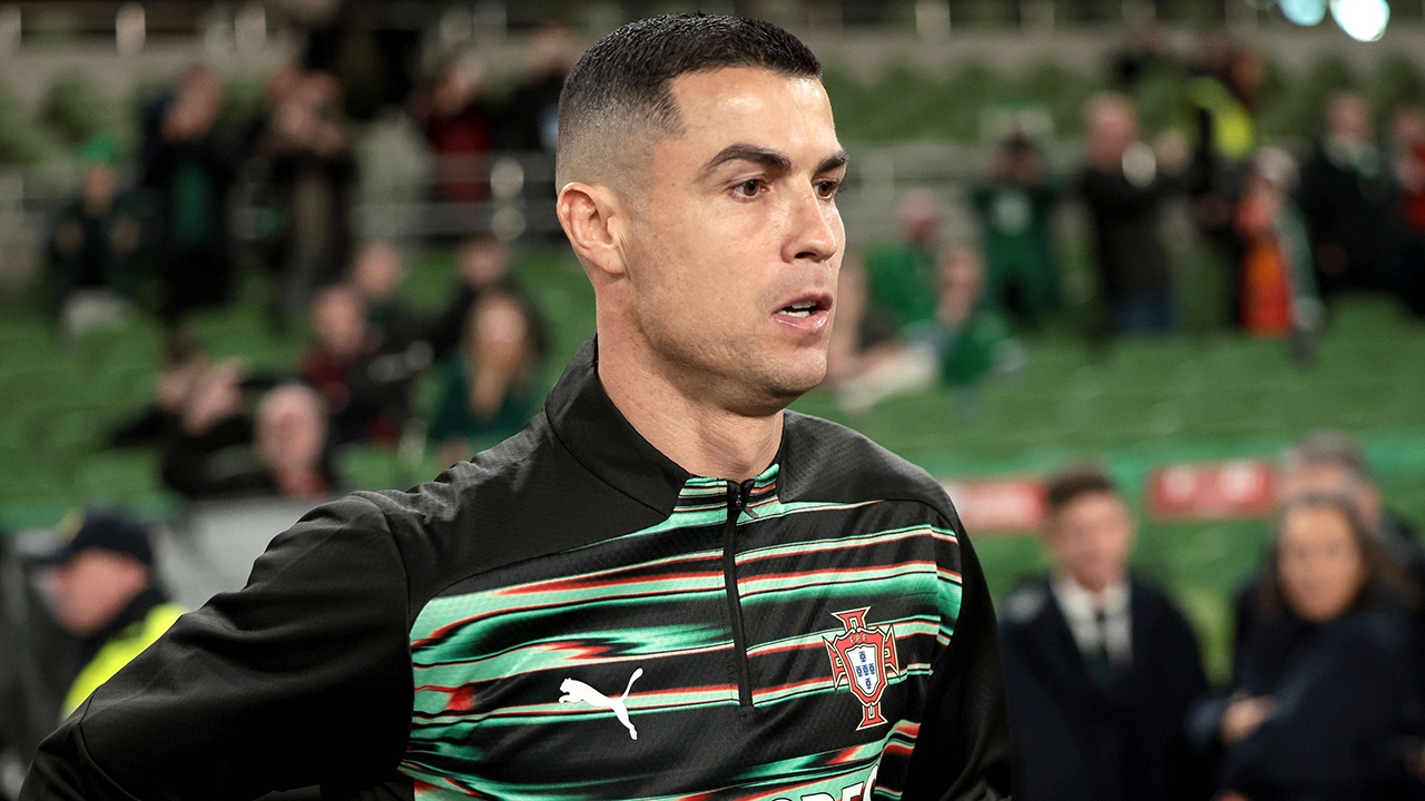 Самолет Роналду вернулся из Саудовской Аравии в Испанию