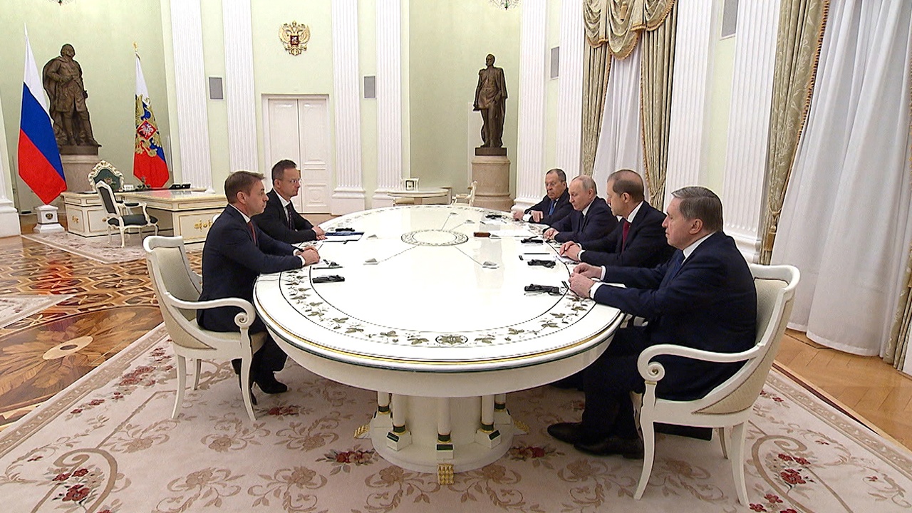 Путин отпустил плененных на полях СВО венгров