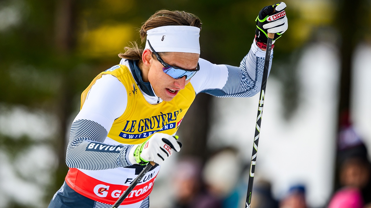 Лыжник Коростелев взял серебро на молодежном чемпионате мира