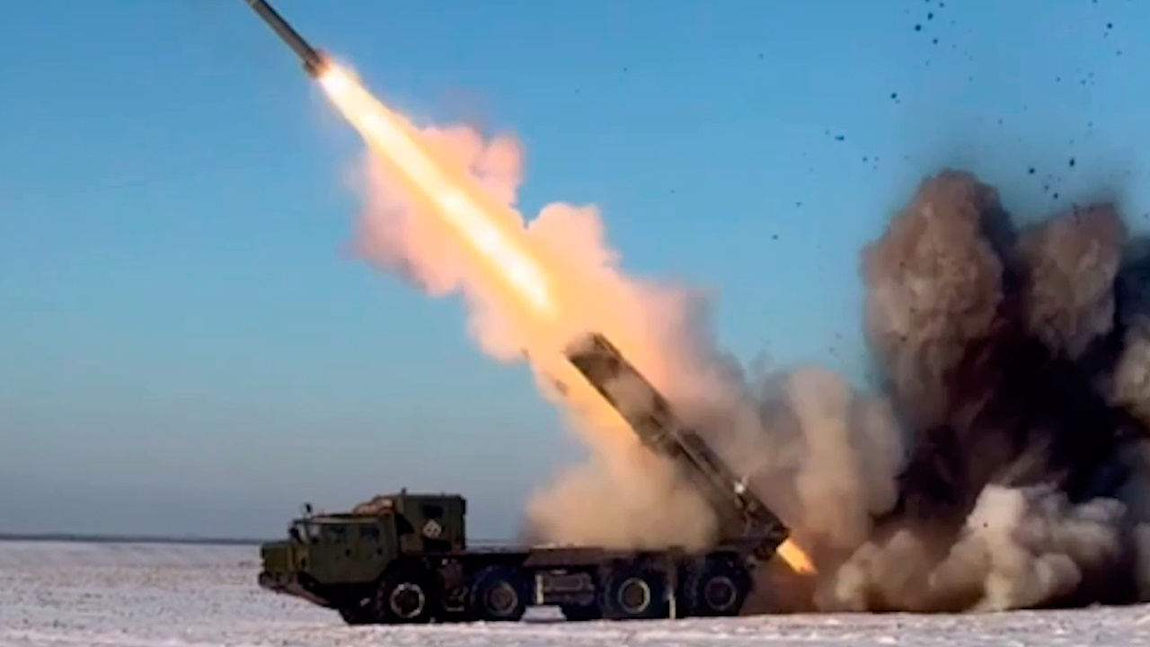 Расчет «Торнадо-С» разрушил переправу через реку в зоне спецоперации