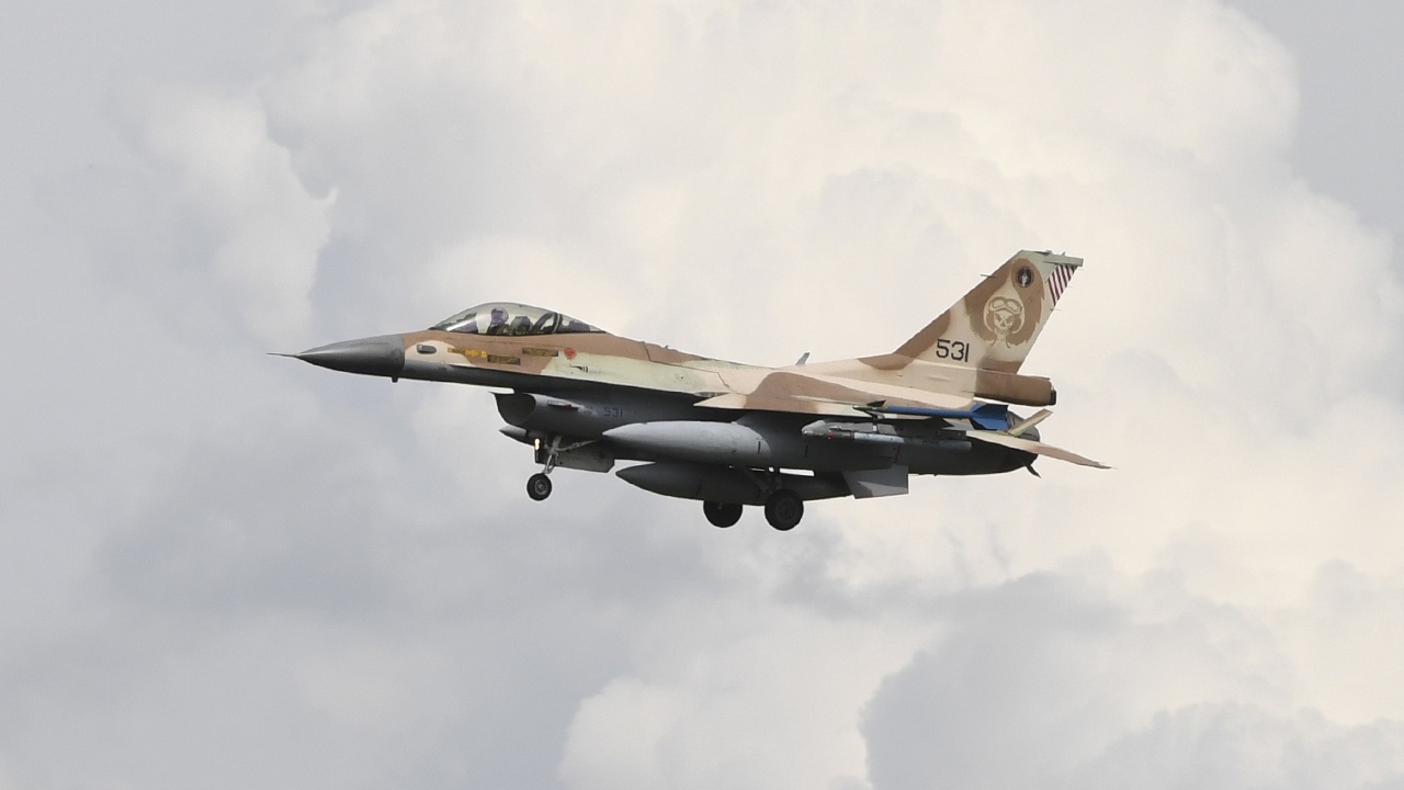 Израиль нанес авиаудар по «Русскому дому» в Бейруте