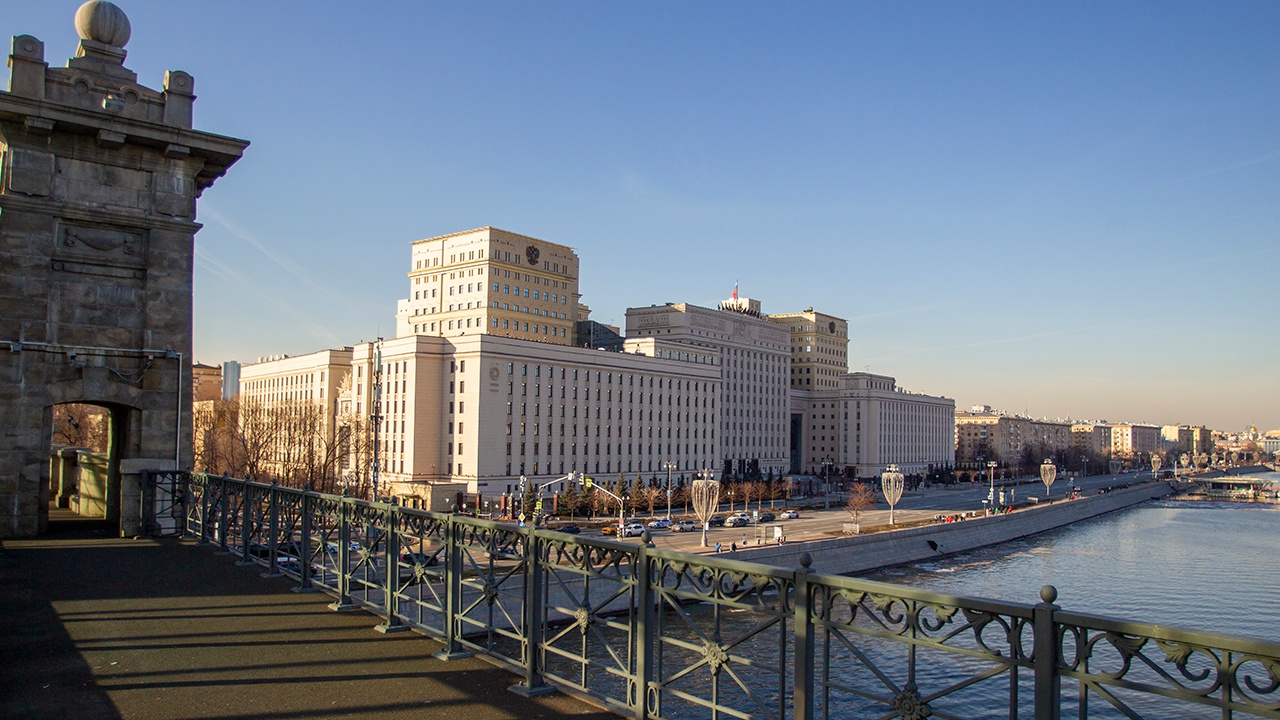 Над Россией ночью сбили 163 украинских дрона