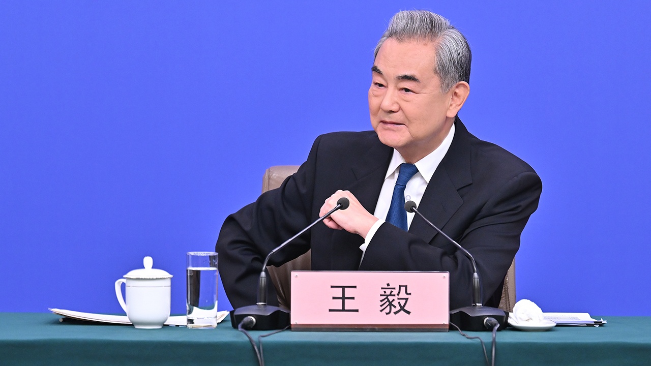 Ван И описал ситуацию в Иране древней китайской пословицей