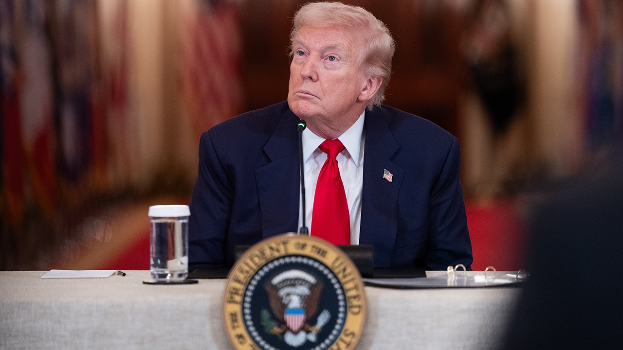 Трамп подтвердил намерение отменить часть санкций против нефтяной отрасли