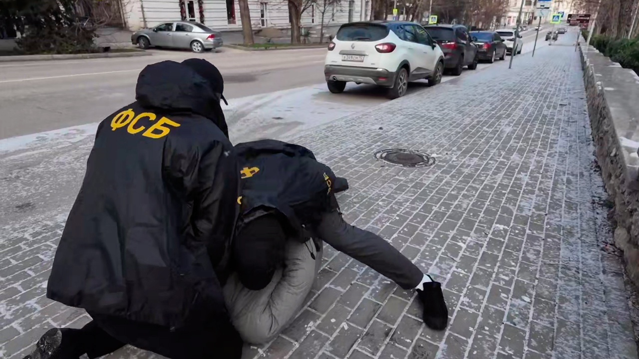 ФСБ предотвратила теракт против высокопоставленного военного в Крыму