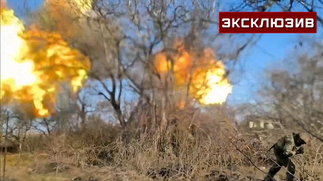 Артиллеристы рассказали о способах наведения орудий при корректировках