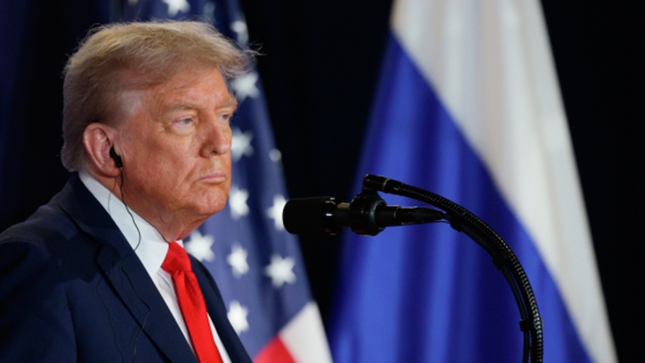 Лауреат Нобелевки Стиглиц: Трамп бросил гранату в экономику США