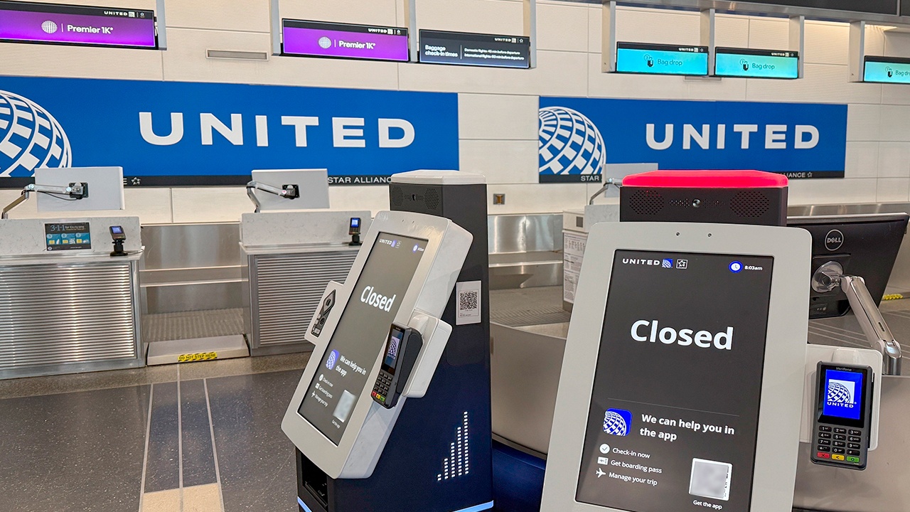 Все аэропорты Вашингтона закрылись из-за инцидента в диспетчерском центре