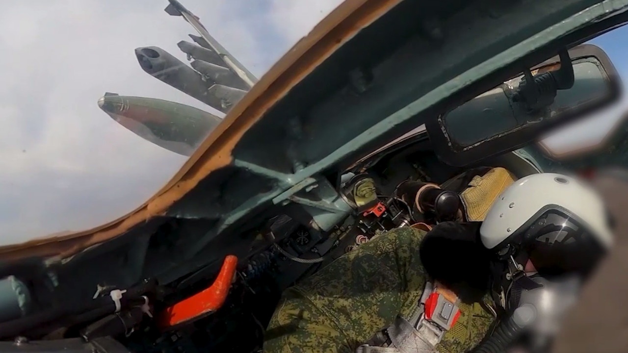 Экипажи Су-25 уничтожили опорник и личный состав ВСУ в зоне спецоперации