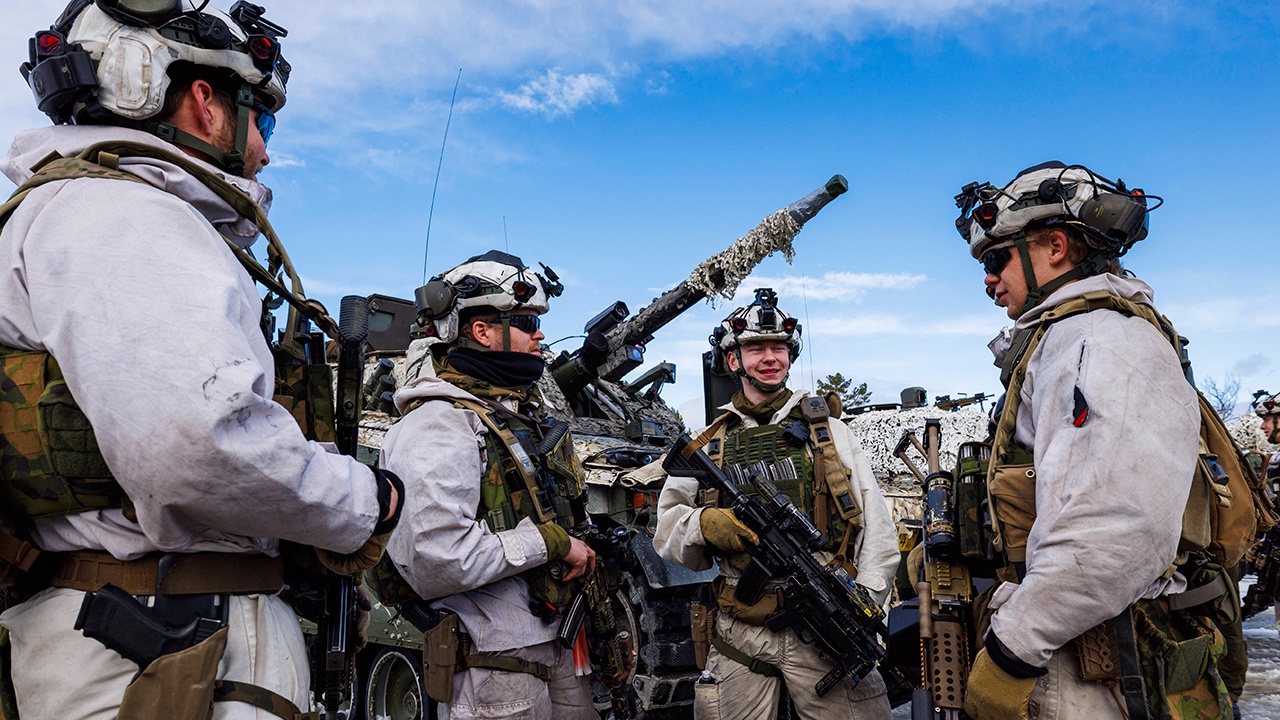 Орбан: Брюссель готовит Европу к войне