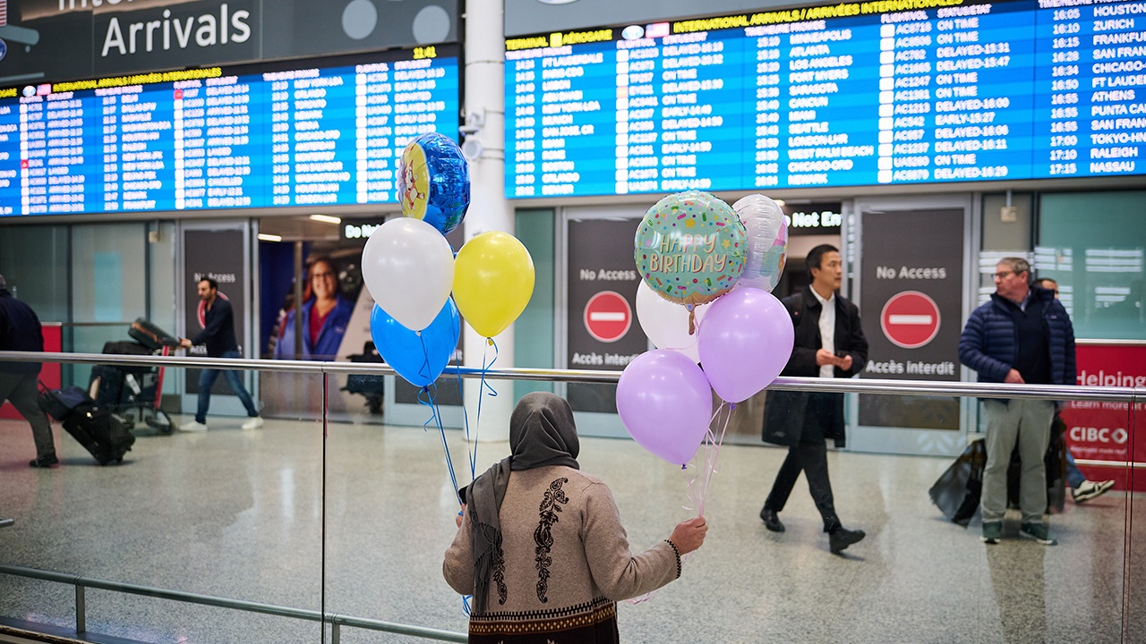 ОАЭ частично закрыли свое воздушное пространство
