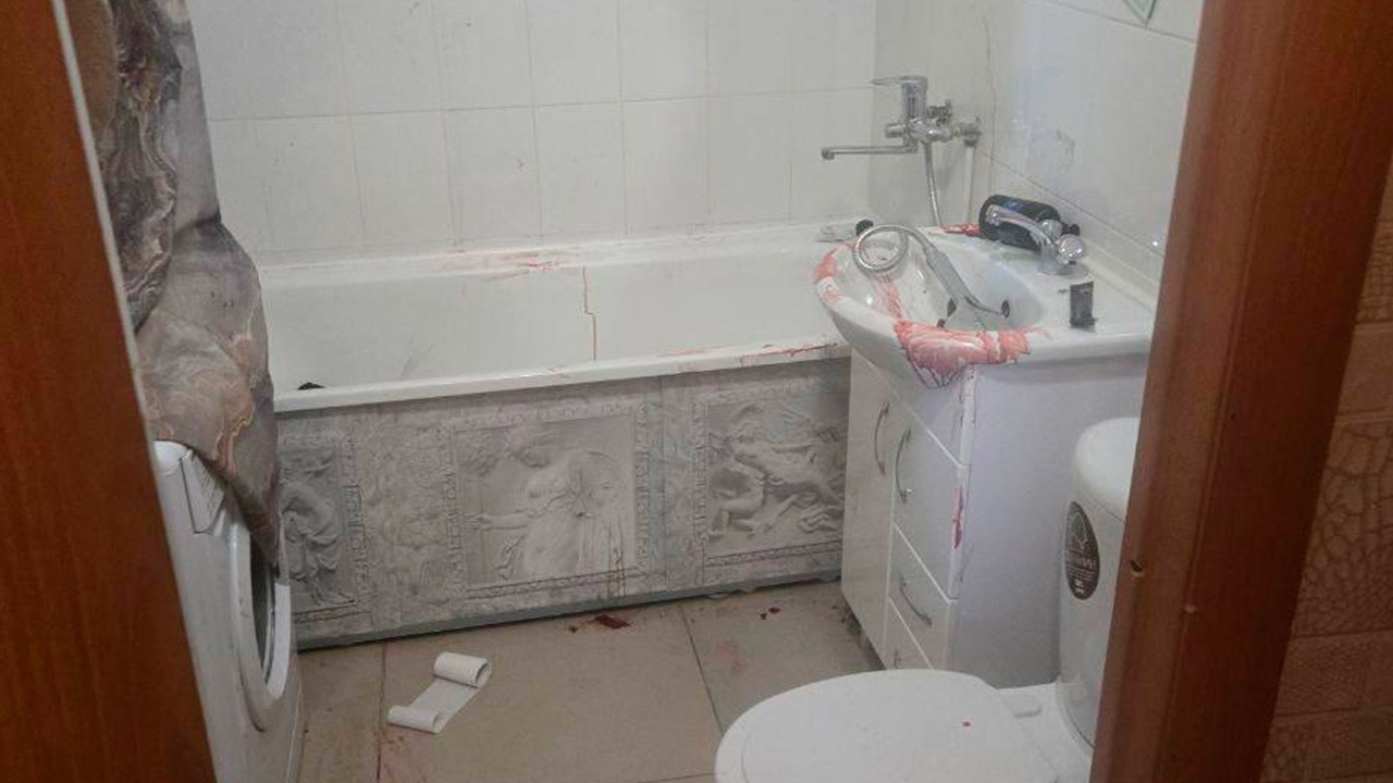 Тело зарезанного 12-летнего мальчика нашли в квартире в Ногинске