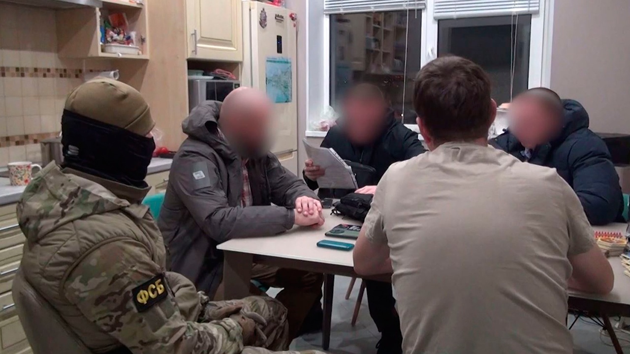 Руководителей двух фирм заподозрили в хищении 460 млн рублей у ОПК