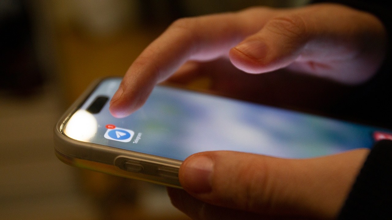 Роскомнадзор заявил, что Telegram продолжает нарушать законы РФ