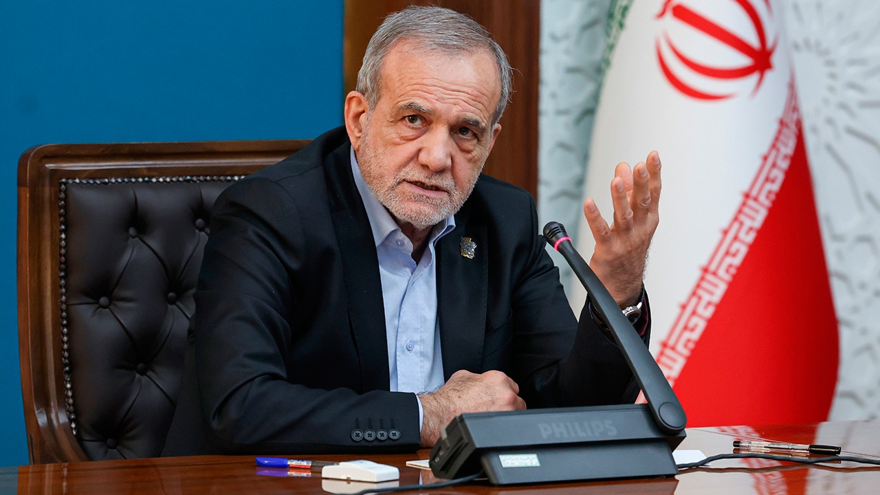 Пезешкиан подтвердил гибель министра разведки Ирана Эсмаила Хатиба