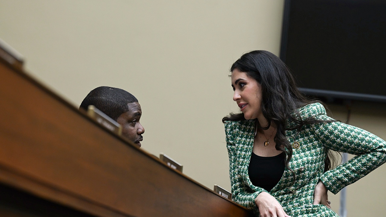 Конгрессвумен Луна заявила о кампании по нагнетанию напряженности с РФ