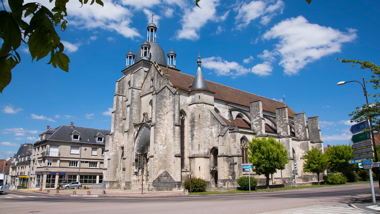 Гиттлер встретится с Зелински на выборах во Франции