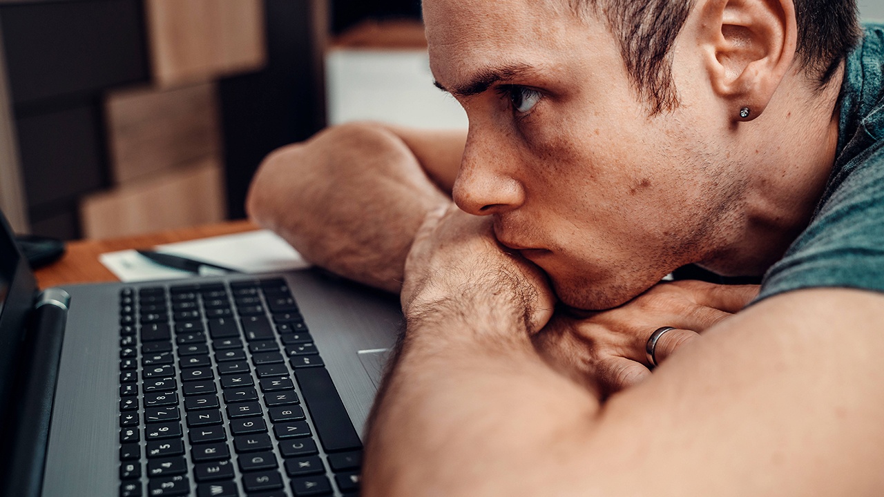 В Минцифры опровергли внедрение «белого списка» сервисов на Wi-Fi