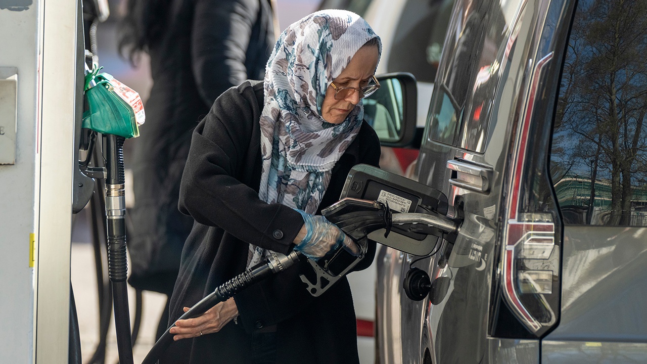 США надеются вывести на рынки 140 млн баррелей иранской нефти