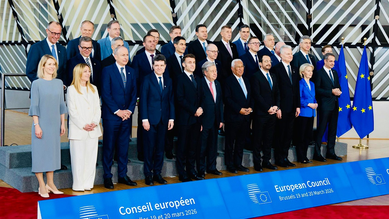 Глобальный дефицит: как лидеры ЕС пытаются добиться выдачи кредита Украине