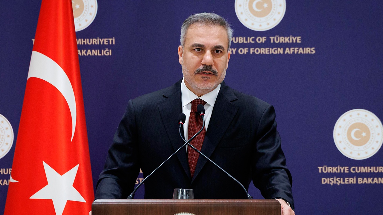 Фидан предположил, что операция против Ирана продлится еще две-три недели