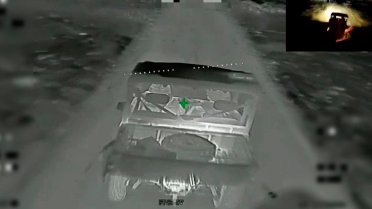 Дроноводы погнались за украинским багги и сожгли его вместе с боевиками