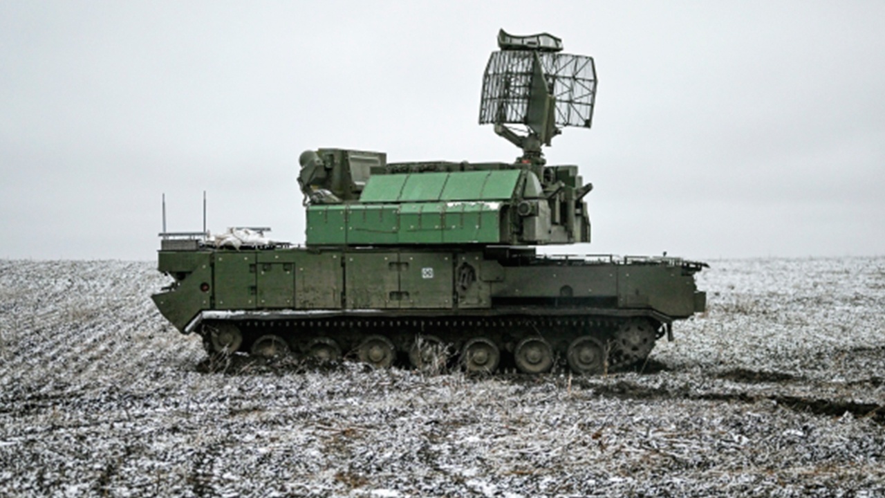 Собянин: силы ПВО отразили атаку беспилотника на Москву