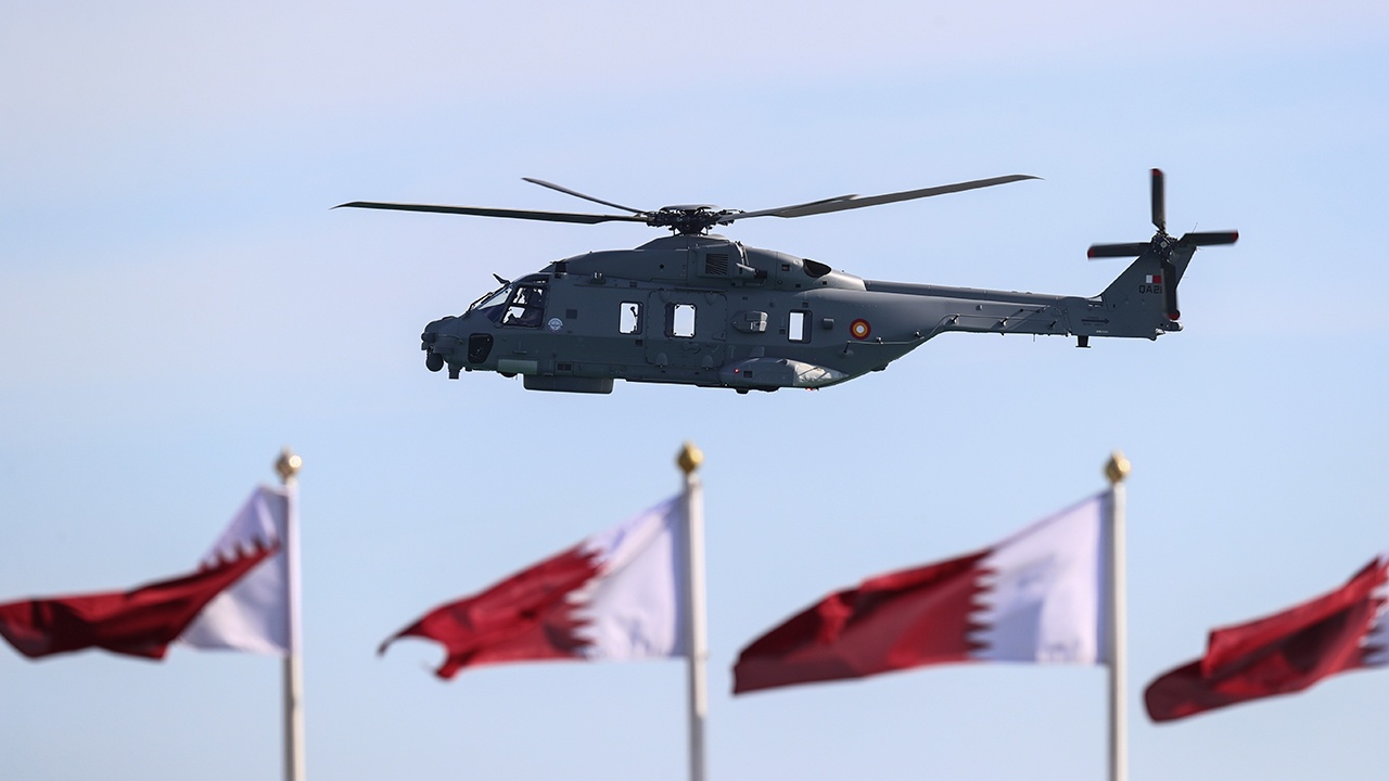 В Катаре нашли тела шести погибших при крушении военного вертолета