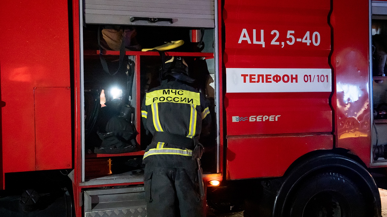 Три человека погибли при пожаре в жилом доме в центре Москвы