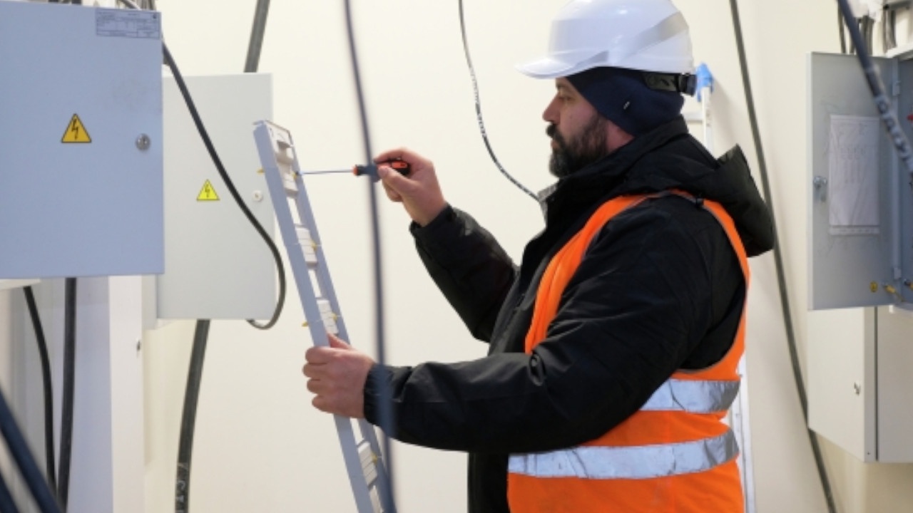 Названы самые востребованные профессии в России