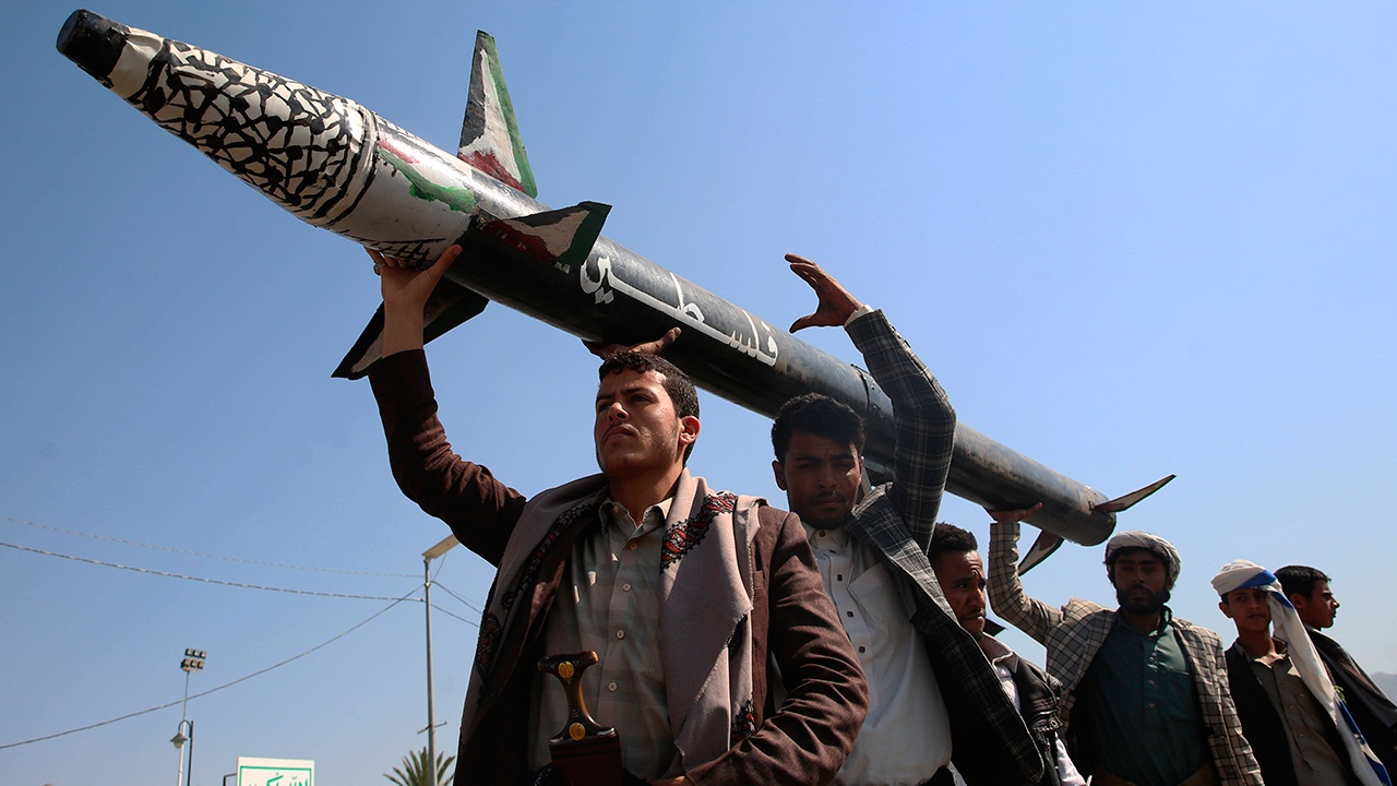 Al Jazeera: йеменские хуситы выпустили баллистические ракеты по Израилю 