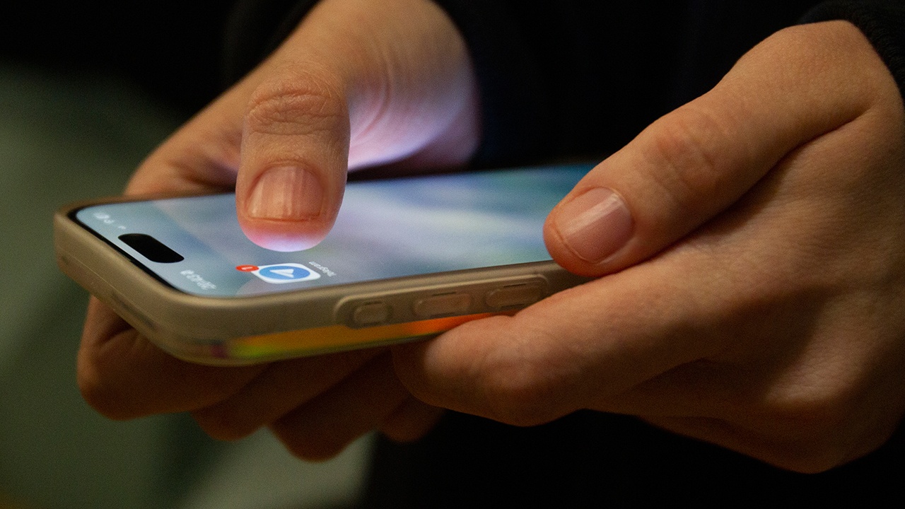  За выходные Telegram заблокировал более 150 тыс. каналов и групп