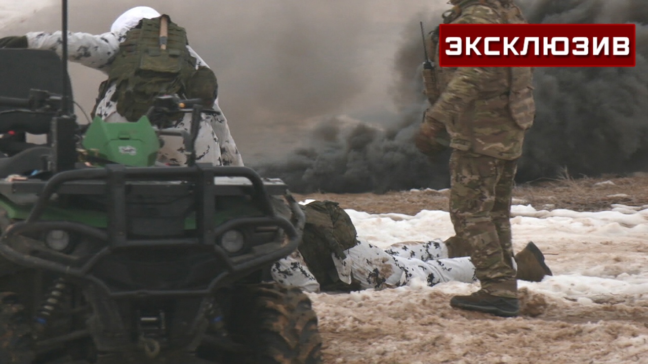 Молодые офицеры ВДВ отработали на полигоне штурм и эвакуацию раненых