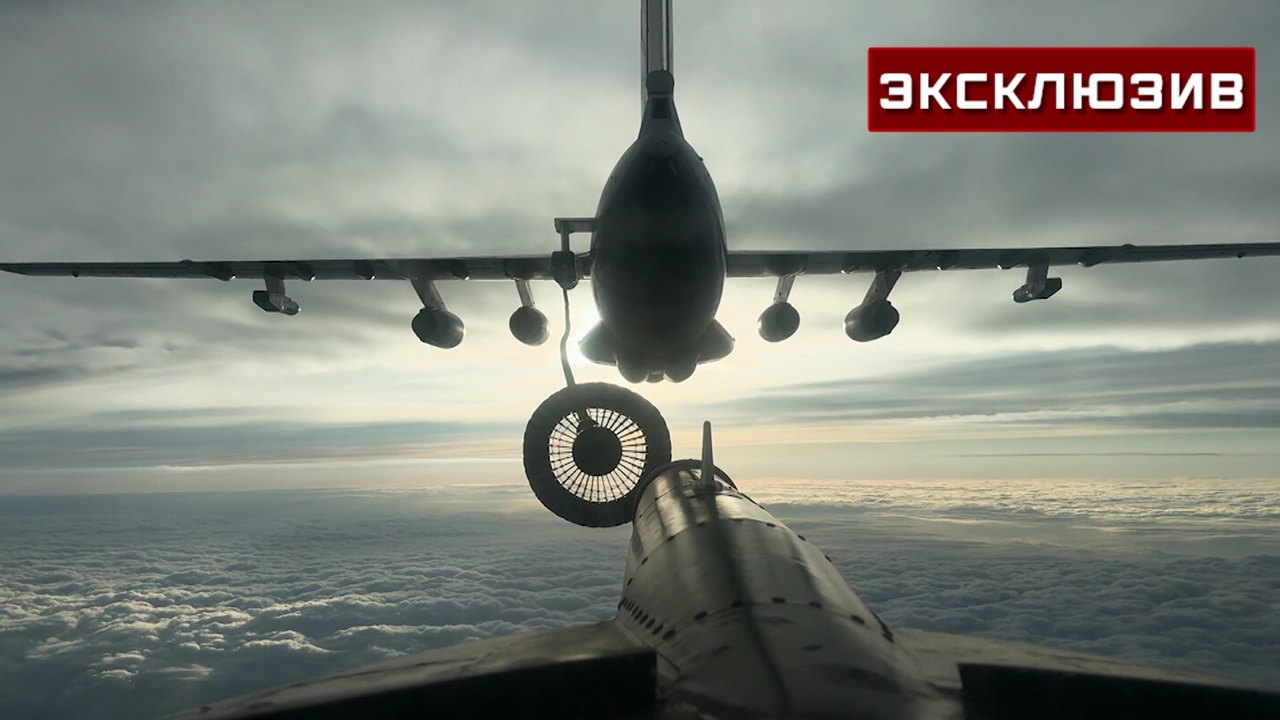 Замкомполка: самое сложное при дозаправке в воздухе - найти танкер