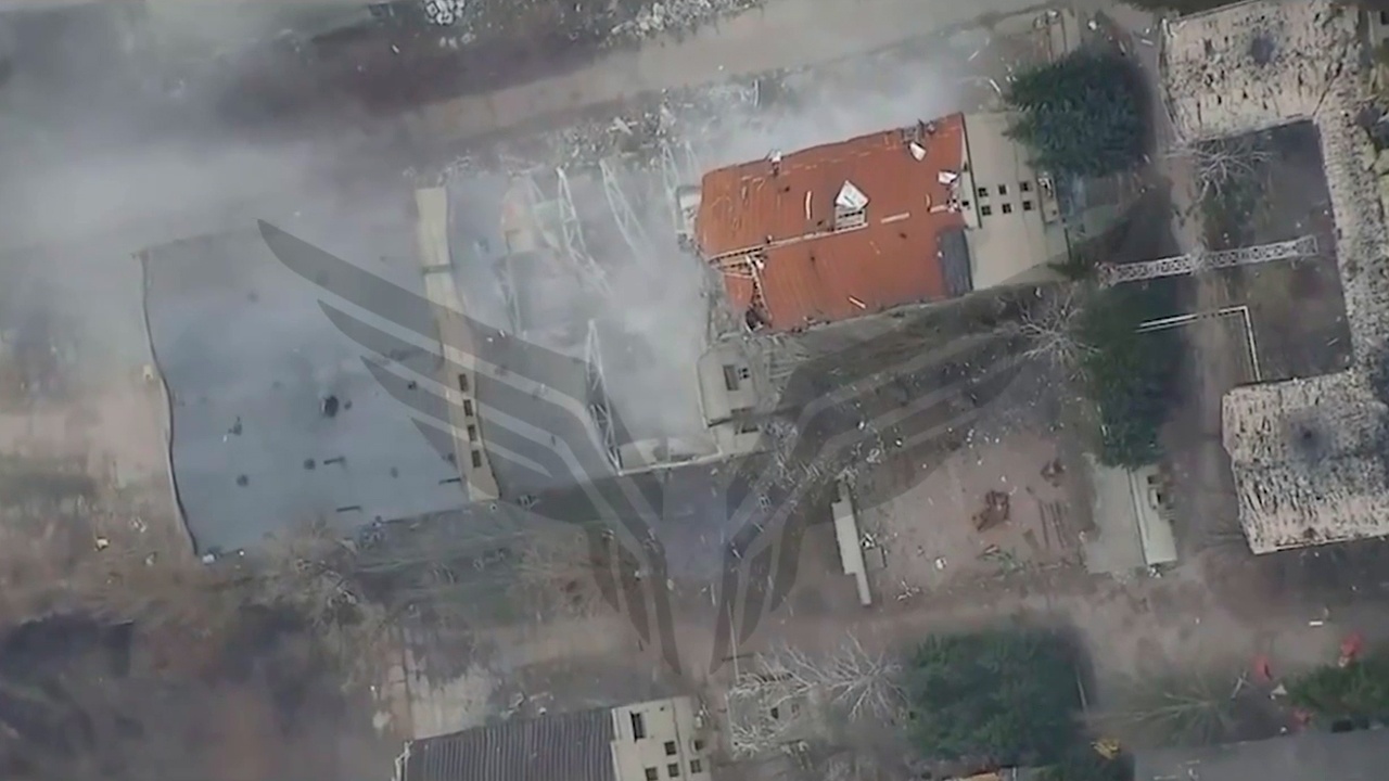 Экипажи ВКС России и дроноводы уничтожили пункты управления БПЛА врага