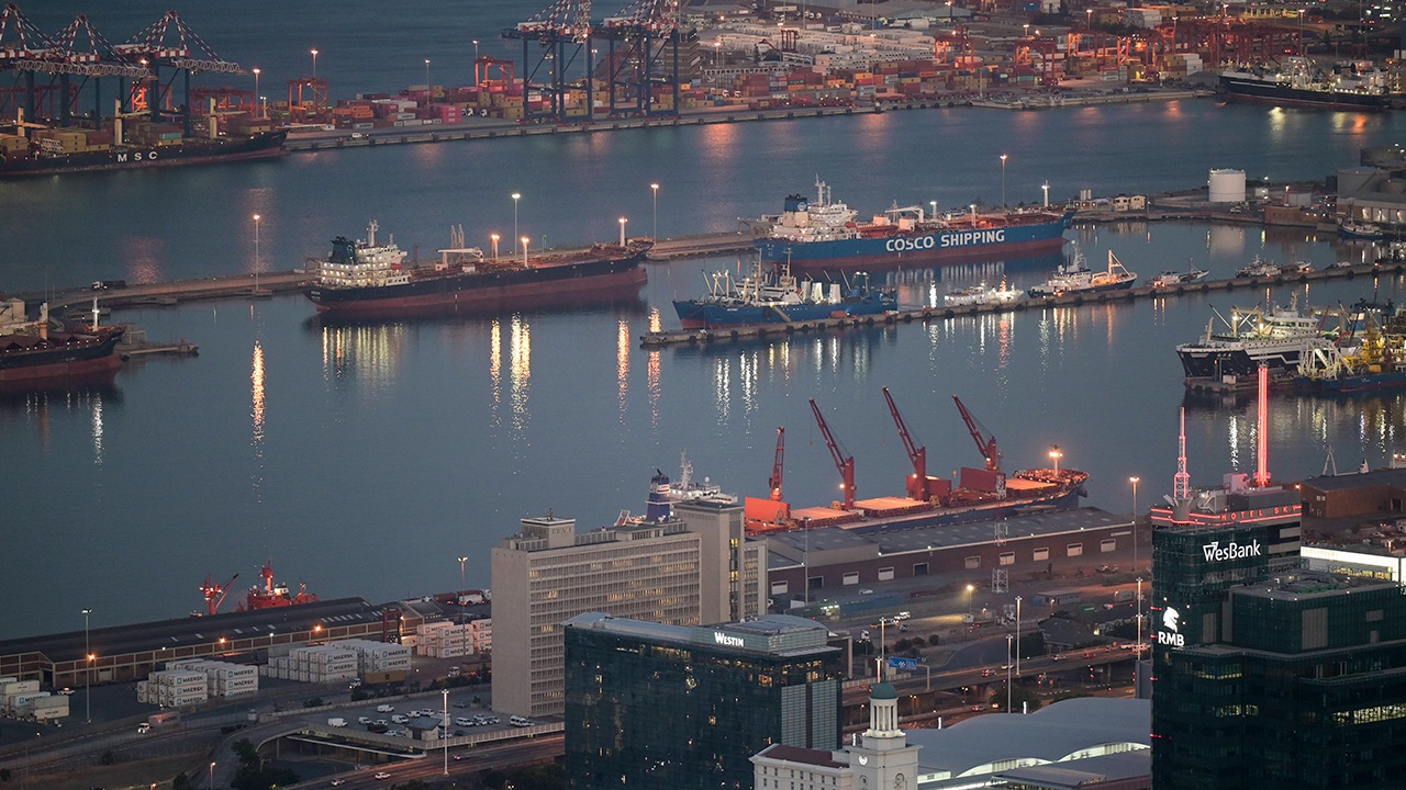 ООН: блокада Ормуза может замедлить рост мирового товарооборота втрое