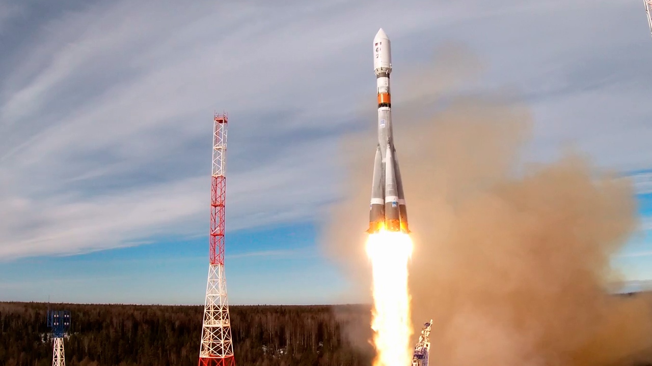 Опубликованы кадры пуска ракеты-носителя «Союз-2.1а» с Плесецка